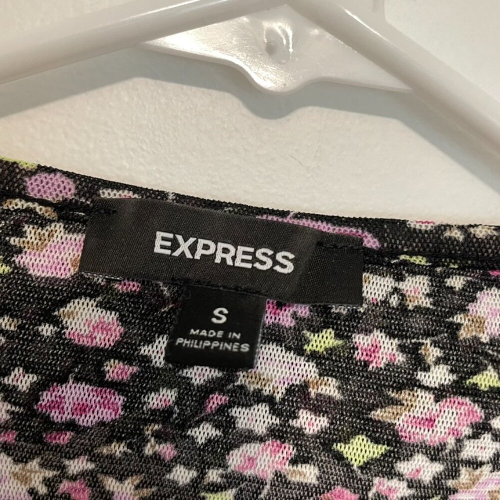 EXPRESS Black Purple Floral Mesh Tiered Ruffle Sleeveless Y2K Tank Blouse Top S - Picture 4 of 12